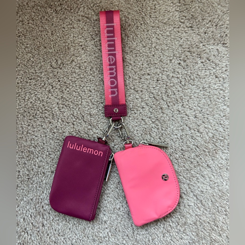 lululemon Dual Pouch Wristlet in Washed Mauve/Sakura Pink/White